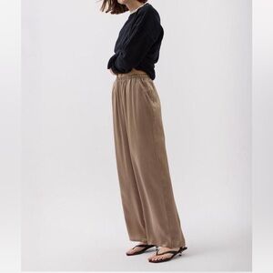 Richer Poorer Wide-Leg 100% Silk Pants in Taupe
